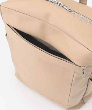 Y'SACCS 小西真奈美×Y'SACCS コンビスクエアリュックサック グレージュ