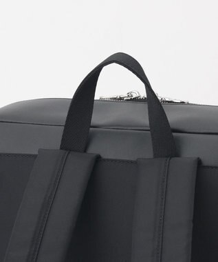 Y'SACCS 小西真奈美×Y'SACCS コンビスクエアリュックサック ブラック