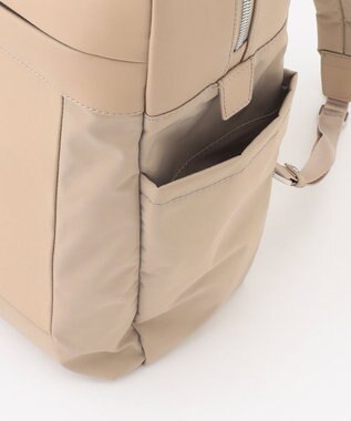 Y'SACCS 小西真奈美×Y'SACCS コンビスクエアリュックサック グレージュ