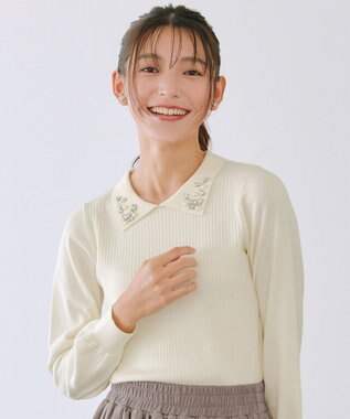 Tiaclasse 【洗える】襟ビジュー付きニットプルオーバー オフホワイト