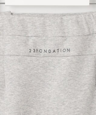 23区GOLF 安心の長めの着丈【23Fondation/WOMEN】スクエア スカート ライトグレー系