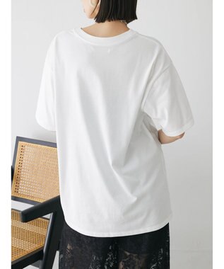 Green Parks レトロフラワーロゴ入りプリントＴシャツ Off White