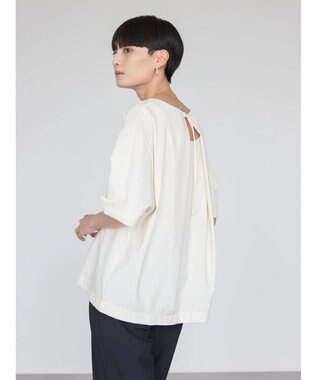 AMERICAN HOLIC 接触冷感バックタック袖折り返しカットプルオーバー Off White