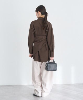 earth music&ecology 【SET ITEM】スカーフ付きスキッパーシャツ Brown