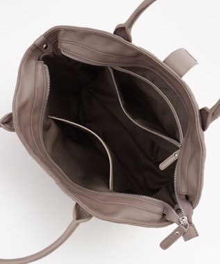 J.PRESS LADIES 【A4サイズ収納可】キルティング トートバッグ ベージュ系