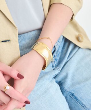 Phoebe アークカフワイドバングル　ゴールド ゴールド