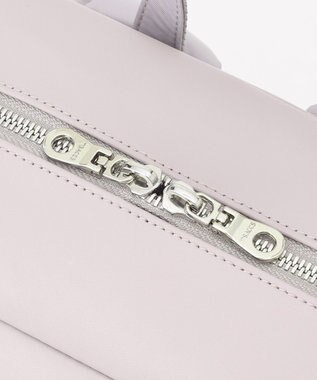 Y'SACCS 小西真奈美×Y'SACCS コンビスクエアリュックサック ライトグレー