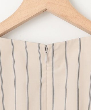 組曲 L 【WEB限定】コットンポリエステルタイプライター セットアップ ベージュストライプ系1