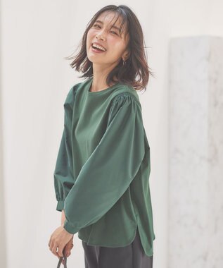 ANY 【洗濯機可】着映えるシャーリングトップス グリーン