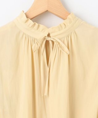 組曲 S 【前後着用可】ギャザーライトデシン ブラウス カスタード系