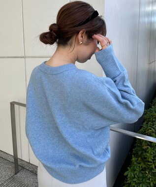 UNFILO 【新色追加/洗える】ふわふわニット パールボタンカーディガン [NEW]サックス