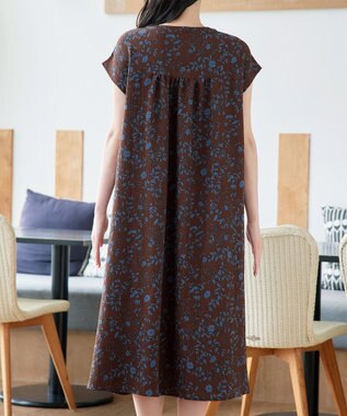Tiaclasse L ボタニカル柄シャツワンピース ブラウン