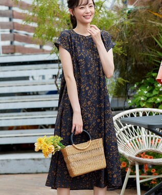 Tiaclasse L ボタニカル柄シャツワンピース ネイビー