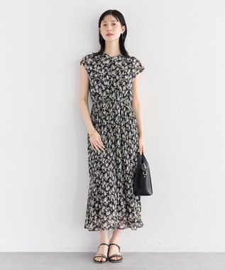 YECCA VECCA 花柄プリーツワンピース