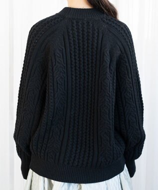 muuc 〈上質なカシミヤウール〉立体ケーブル編みプルオーバー〈しっとり柔らかい〉〈日本製〉〈オンオフ使えるきちんと感〉 ブラック