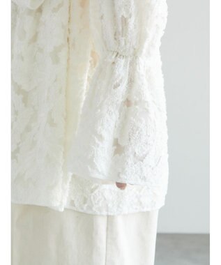 Te chichi 【宮本茉由着用】カットジャガードチュニックブラウス オフホワイト
