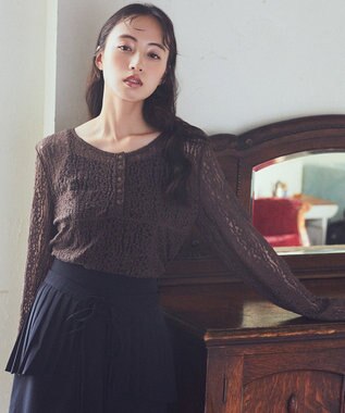 earth music&ecology フロントボタンレースプルオーバー Brown