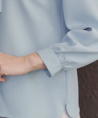 Tiaclasse L 取り外しパール付きボウタイブラウス サックス