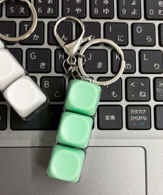 WEGO パステルキーキーホルダー