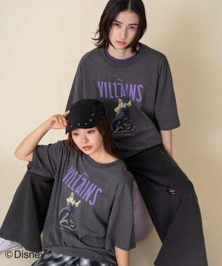  【ユニセックス着用ITEM/SMLサイズ展開】VILLAINSグラフィックT（S）
