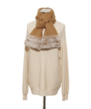 MOONBAT 【WEB限定】FURLA ウール100％×スノートップファーマフラー チャーム付き キャメル