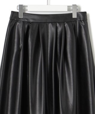 23区 【洗える】フェイクレザーパンチング フレアスカート ブラック系