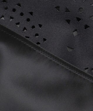 23区 【洗える】フェイクレザーパンチング フレアスカート ブラック系