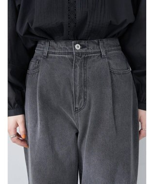 earth music&ecology タックルーズデニムパンツ Black