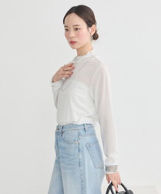 earth music&ecology シアーラメハイネックプルオーバー Off White