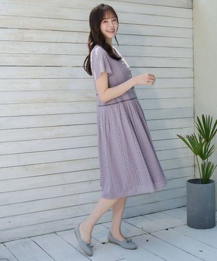 Tiaclasse L パンチングレースワンピース ラベンダー