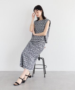 YECCA VECCA フラワーレースロングナロースカート Navy