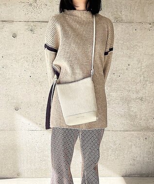 Hekhèr Le Style de Vie 【日本製】ハラコ×シュリンクレザー ショルダーバッグ ホワイトベア