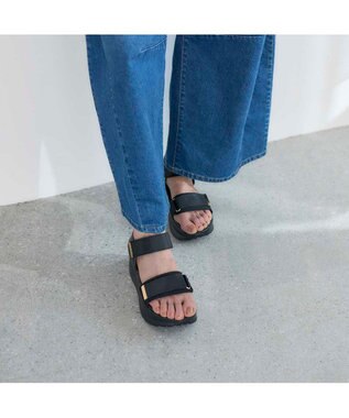 MODE ET JACOMO <noyau>厚底サテンベルクロスポーツサンダル ブラック