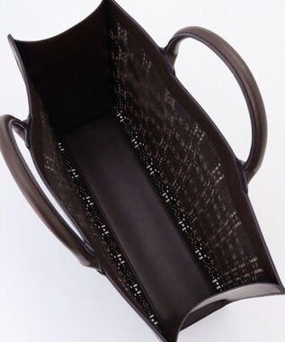 自由区 【カタログ掲載・巾着袋付き・A4サイズ収納可】パンチングレース トート ダークブラウン