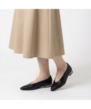 MODE ET JACOMO <MODE ET JACOMO>Uカットフラットプレーンパンプス ブラック
