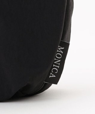 LA BAGAGERIE 【MONICA】クリンクルナイロン　ドロストショルダーバッグ ブラック