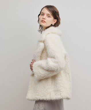 GRACE CONTINENTAL フェイクファーPコート キナリ