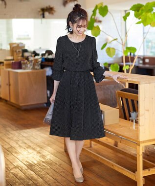 Tiaclasse 【洗える】女性らしさ引き立つリボン袖ギャザーワンピース ドット