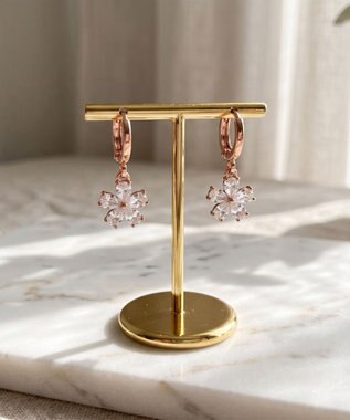 Tiaclasse ブロッサムモチーフフープピアス ピンクゴールド