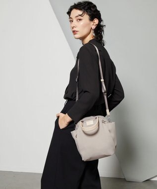 Y'SACCS 【ナイロンタフタ】トラベル2WAYミニボストン グレージュ