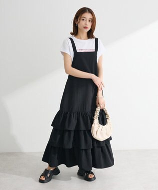 Green Parks ・ｓｗｉｎｇ　ｂｙ　フレンチスリーブ刺繍ＴＥＥ Off White