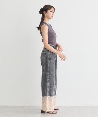 earth music&ecology 裾レースデニムパンツ Black