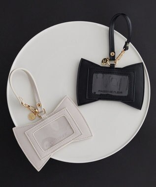 Maison de FLEUR リボンパスケース Black