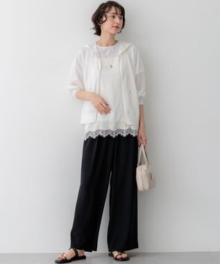 23区 【先行予約】シャイニーシアーニット ジップアップ パーカー ホワイト系