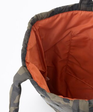 Y'SACCS コンビライニングキルトトート カモフラージュ（グリーン）