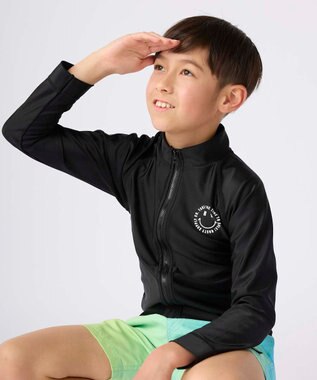 OP／FILA 【RUSTY】スマイルロゴ入りラッシュガード