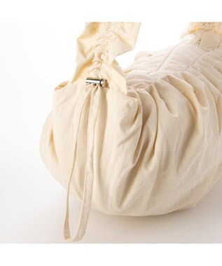 UNBILLION カシュカシュ cachecache / フリルハンドルタックショルダー アイボリー