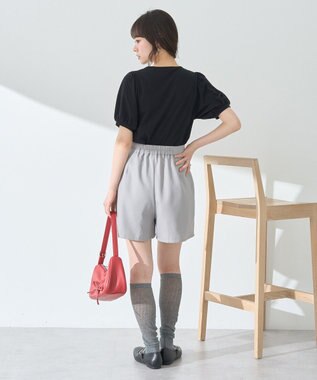 earth music&ecology ロゴプレート付きパフスリーブプルオーバー Black