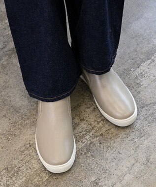 Pointer 本革スライドオンスリッポン ライトグレー