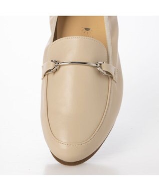 ing <ing>ビットローファー アイボリー